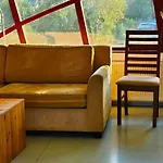 Hostel Yellow Bridge Vendeghaz