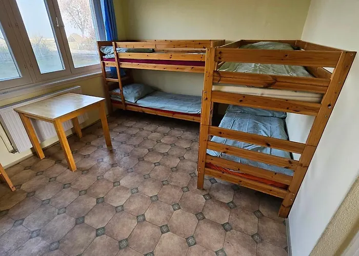 Hostel Yellow Bridge